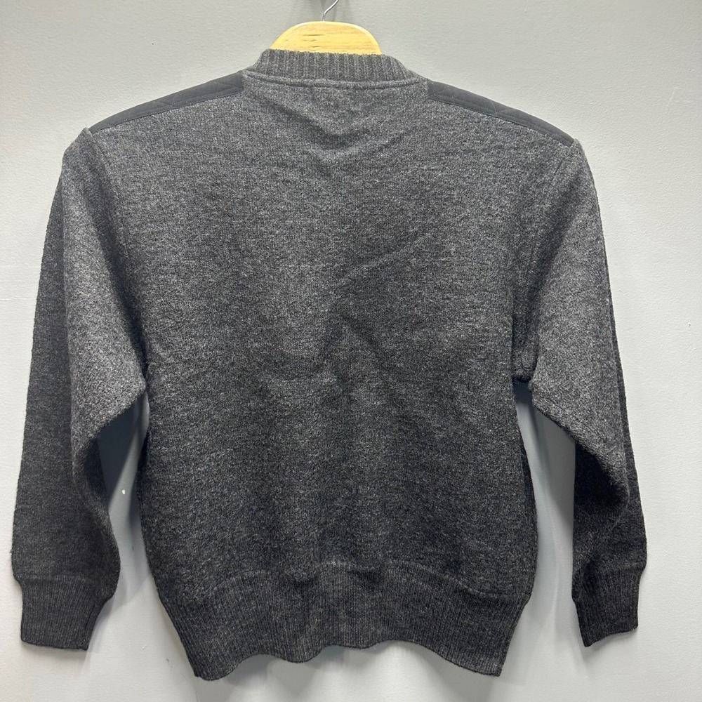 Woolrich Men's 100% Wool Sweater L Charcoal Suede Trim Quilted Shoulder Crewneck - Picture 2 of 7